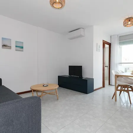 Uhc Riviera Family Apartment