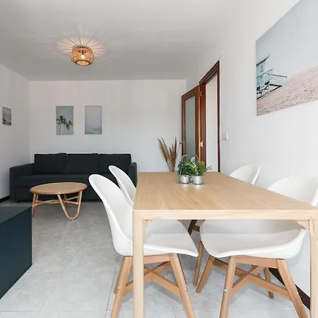 Uhc Riviera Family Apartment